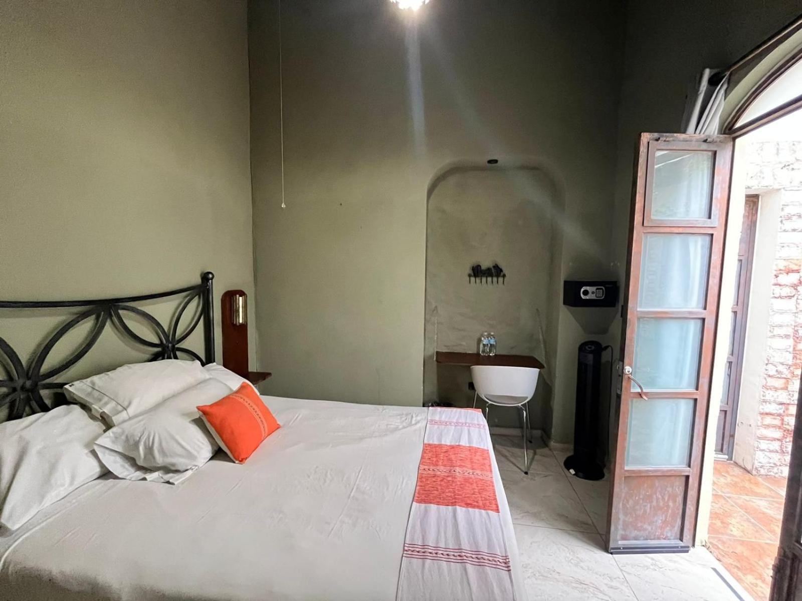 Hotel Boutique Cantera Querétaro Екстериор снимка